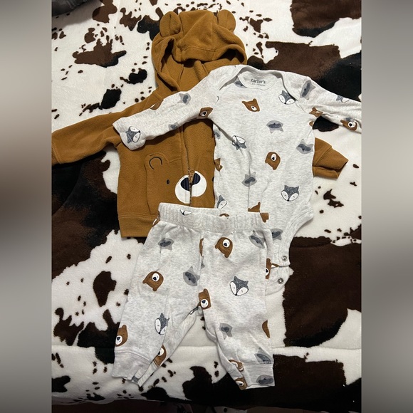 Baby boy Carter’s size 3 months - Picture 2 of 5